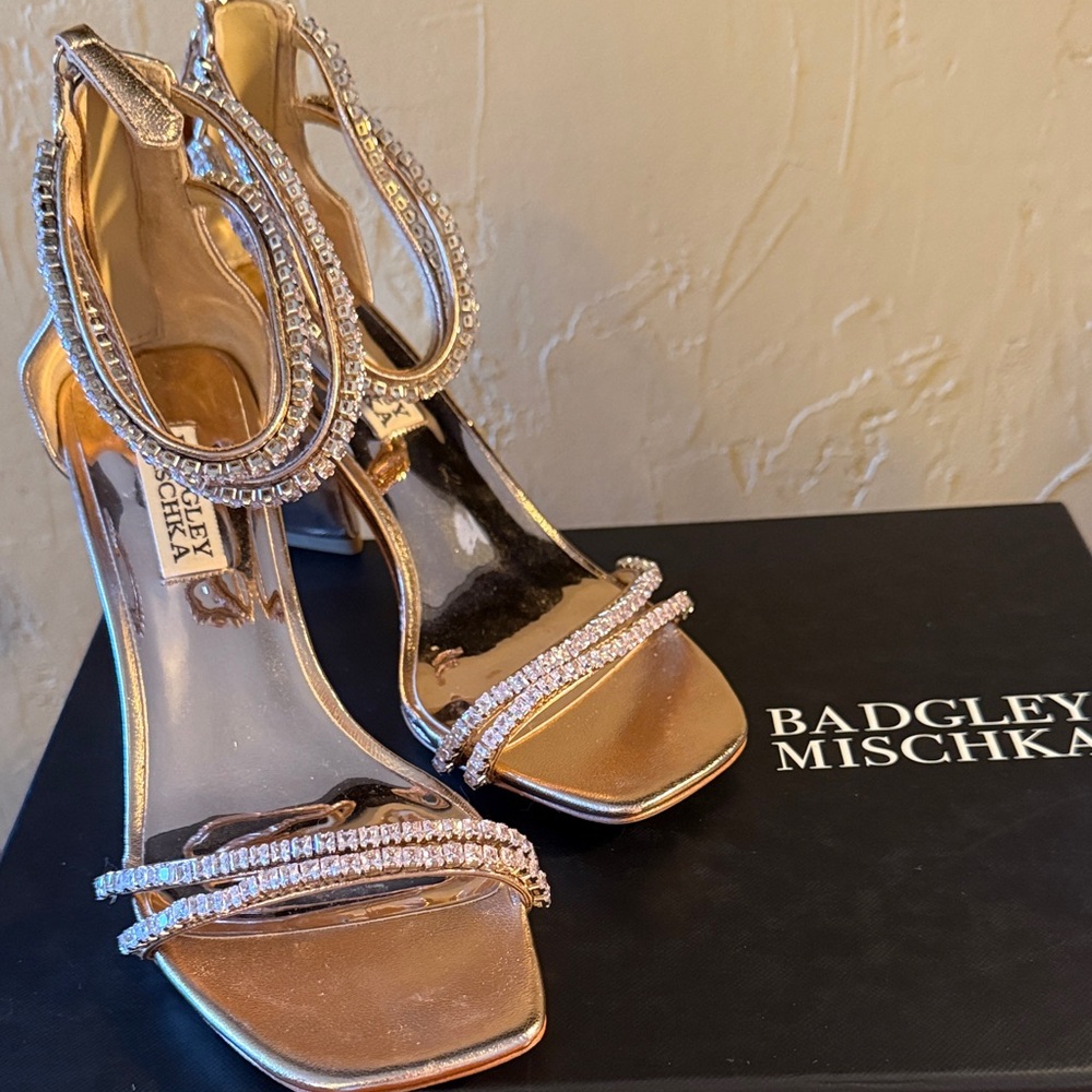 Badgley Mischka Sparkling Gold Heels